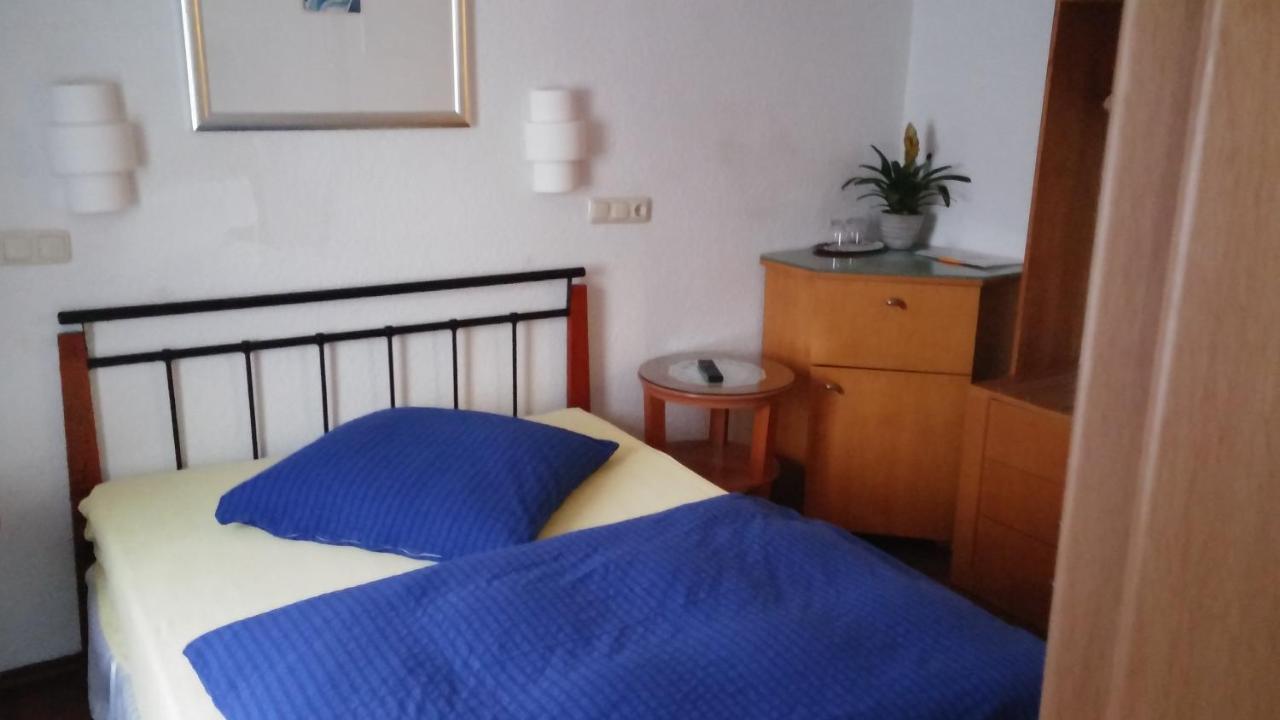 Hotel Hessisches Haus Rossdorf  Esterno foto
