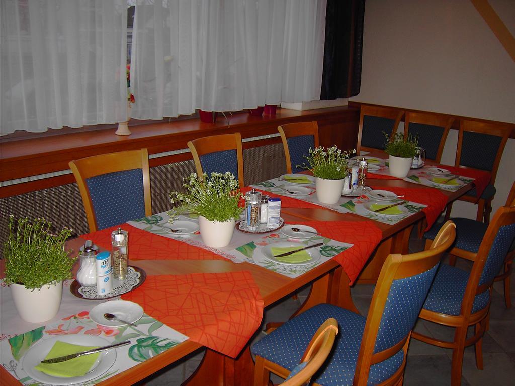 Hotel Hessisches Haus Rossdorf  Esterno foto