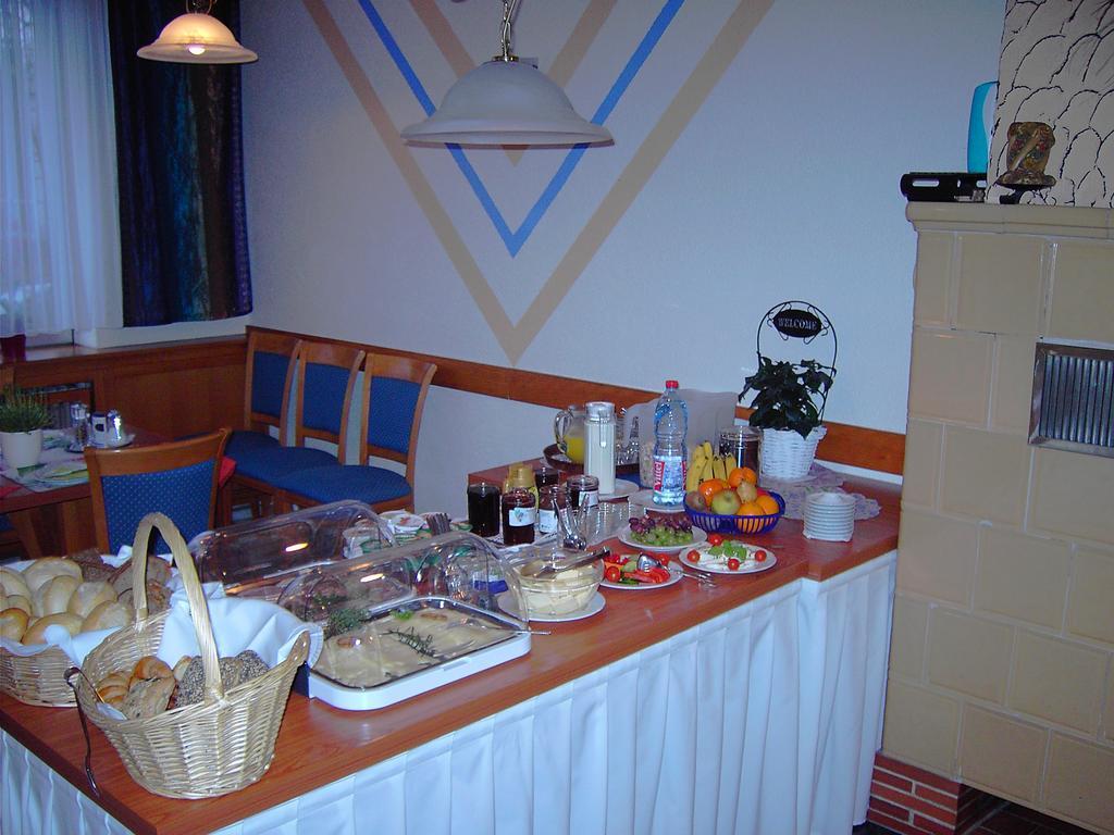Hotel Hessisches Haus Rossdorf  Esterno foto